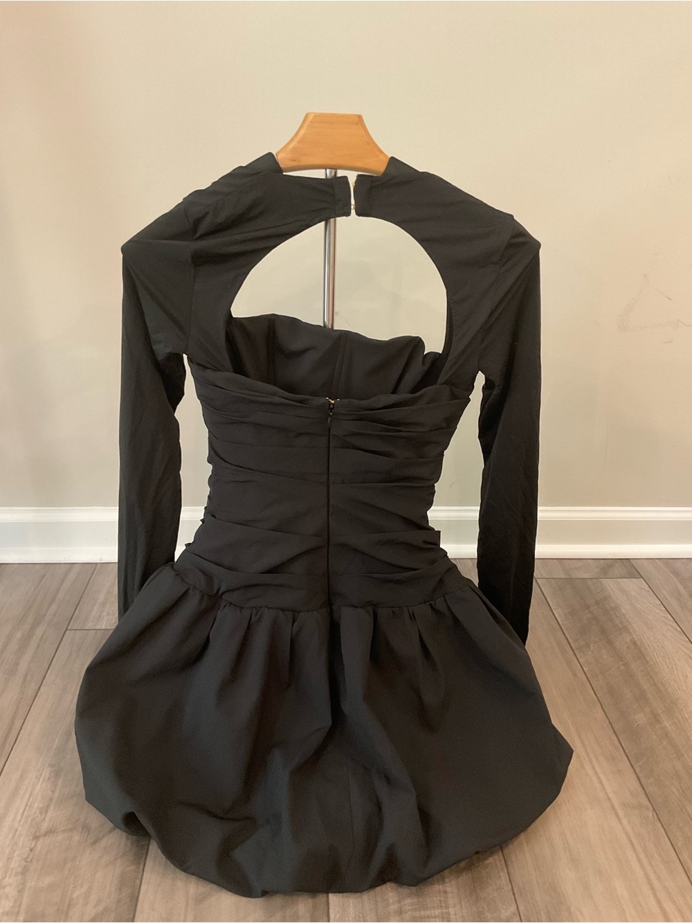 Oh Polly Black Long Sleeve Bubble Hem Mini Dress - Picture 6 of 7